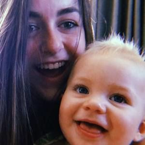 Meet your Posher, Alexis